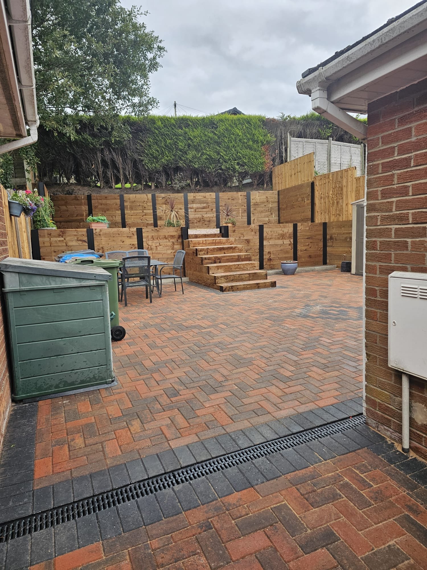 Resine Driveway Shaw